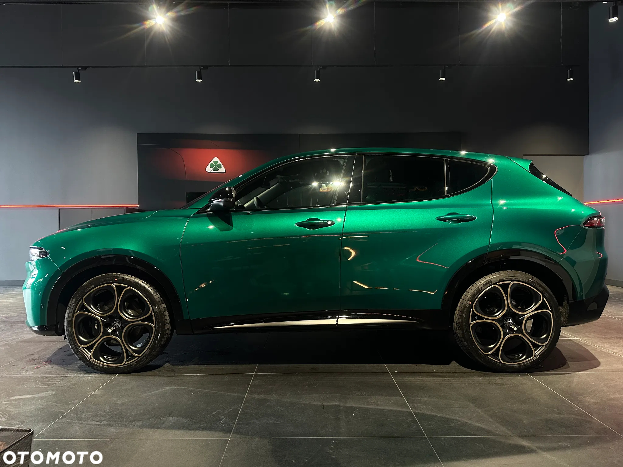 Alfa Romeo Tonale 1.5 T4 GSE mHEV Intensa DCT - 4