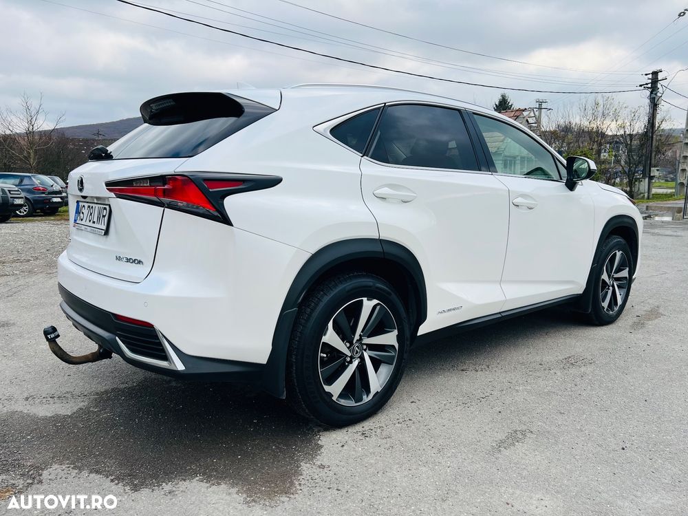 Lexus Seria NX 300h AWD Executive Plus - 6