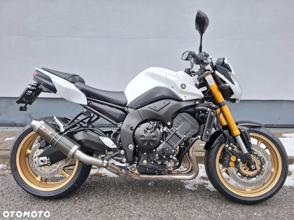Yamaha FZ8 - 2