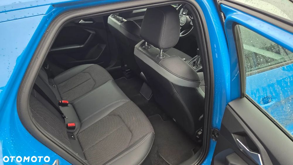 Audi A1 Sportback 30 TFSI S-Line - 11