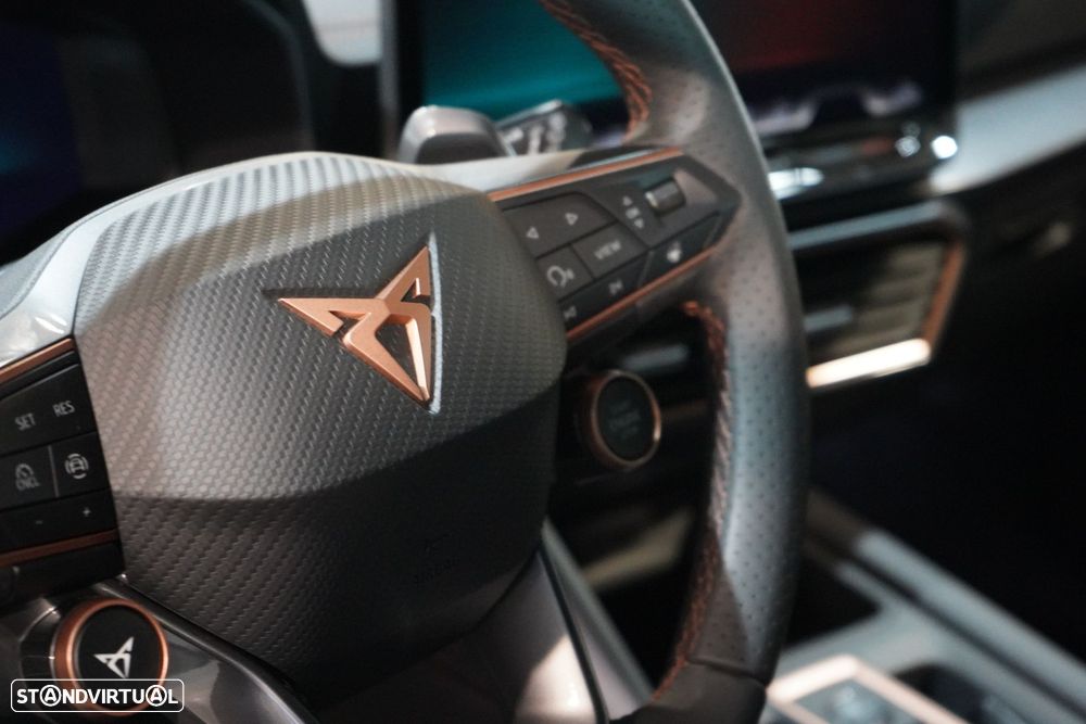 Cupra Formentor 1.5 e-Hybrid DSG - 11