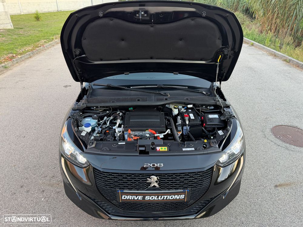 Peugeot e-208 Allure Pack - 28