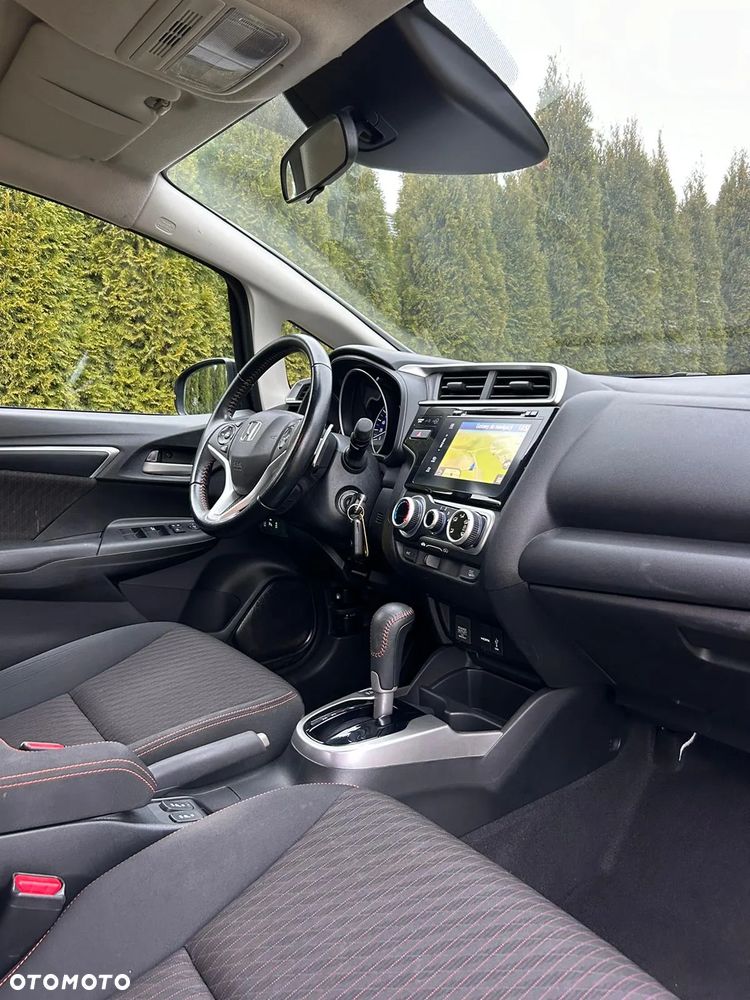 Honda Jazz 1.5 i-VTEC CVT Dynamic - 26