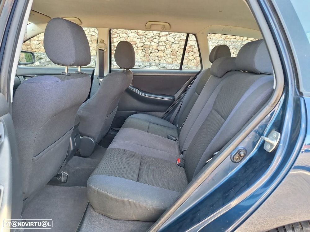 Toyota Corolla SW 1.4 VVT-i Sol+VSC - 9