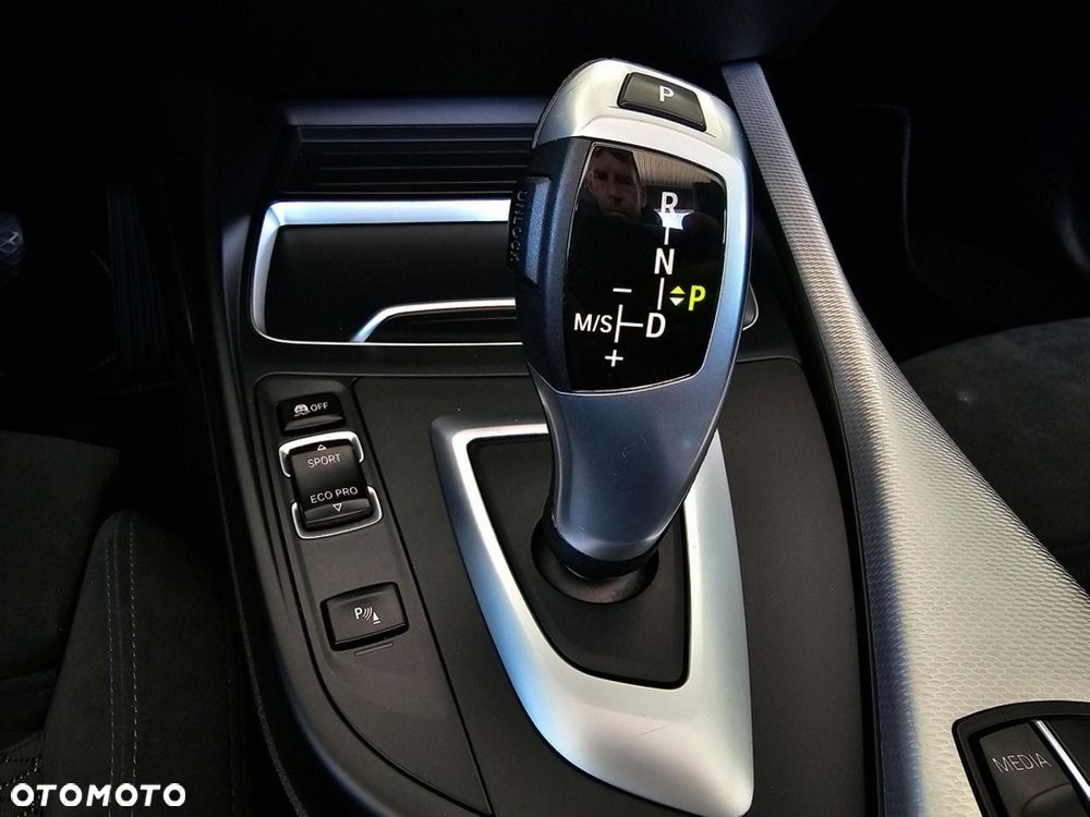 BMW Seria 2 - 27