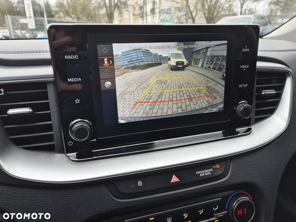 Kia XCeed 1.5 T-GDI M DCT - 24