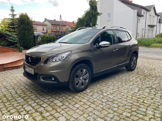 Peugeot 2008 1.2 Pure Tech Style - 3