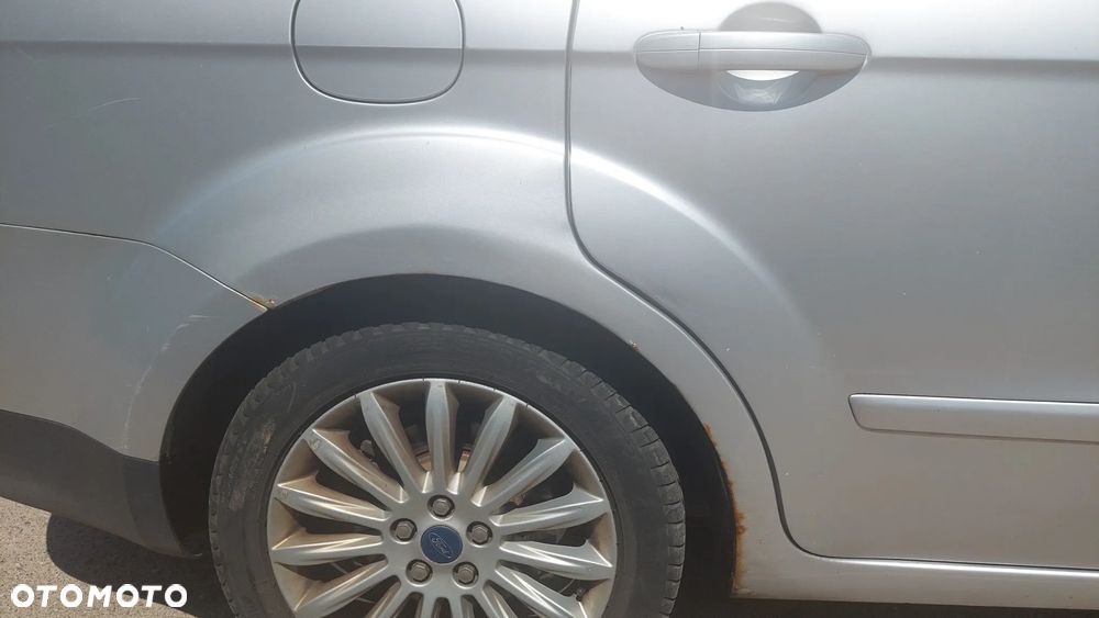 Ford Galaxy - 12