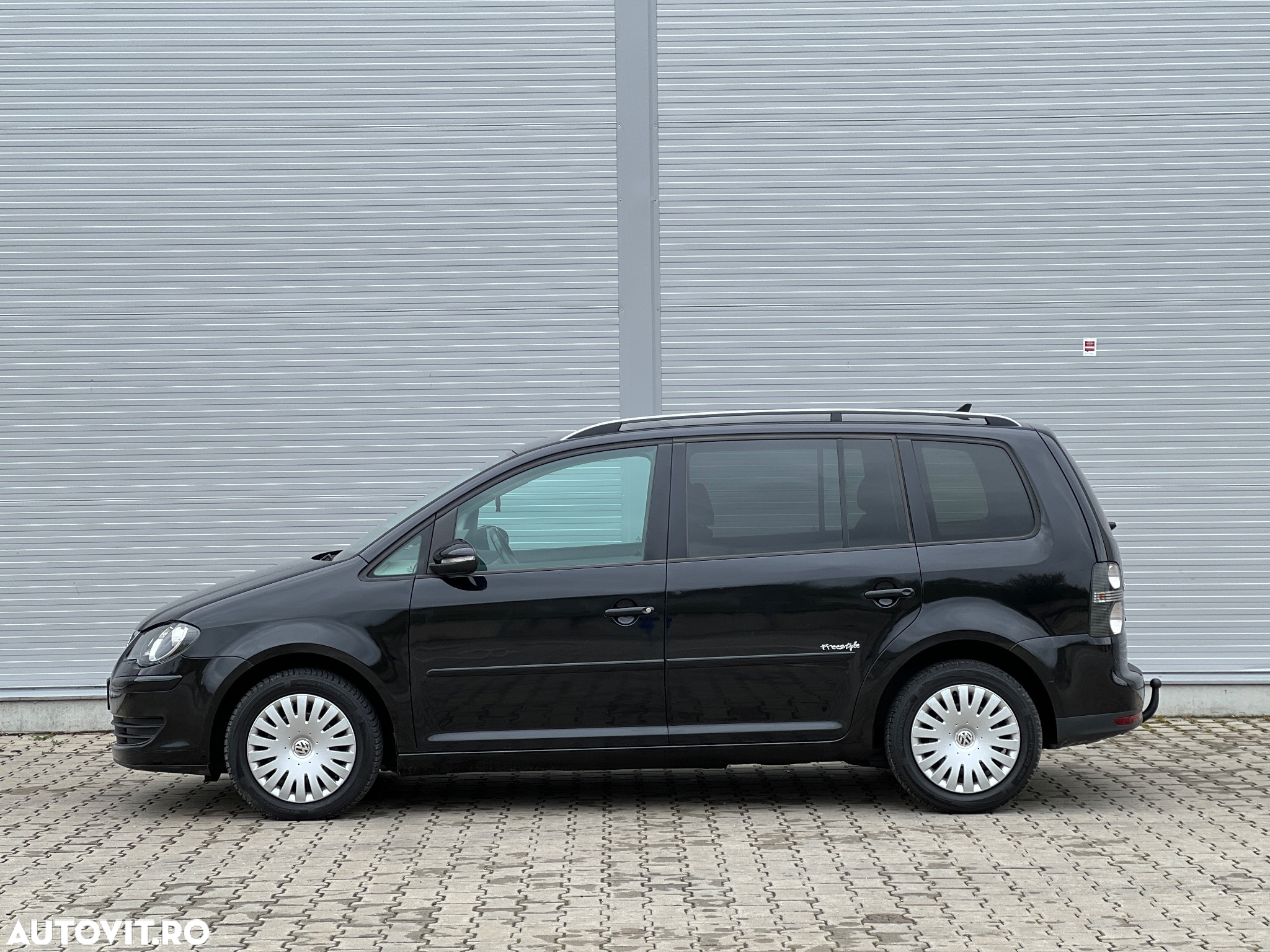 Volkswagen Touran 2.0 TDI Freestyle - 2