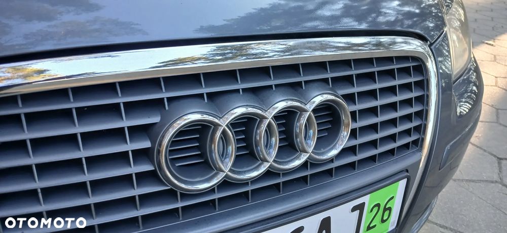 Audi A3 3-drzwiowe 1.6 Attraction - 24