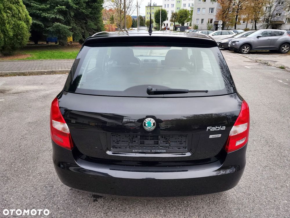 Skoda Fabia 1.2 HTP Active - 5
