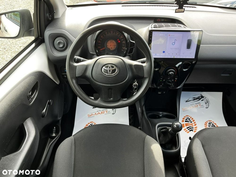Toyota Aygo x-play club - 11