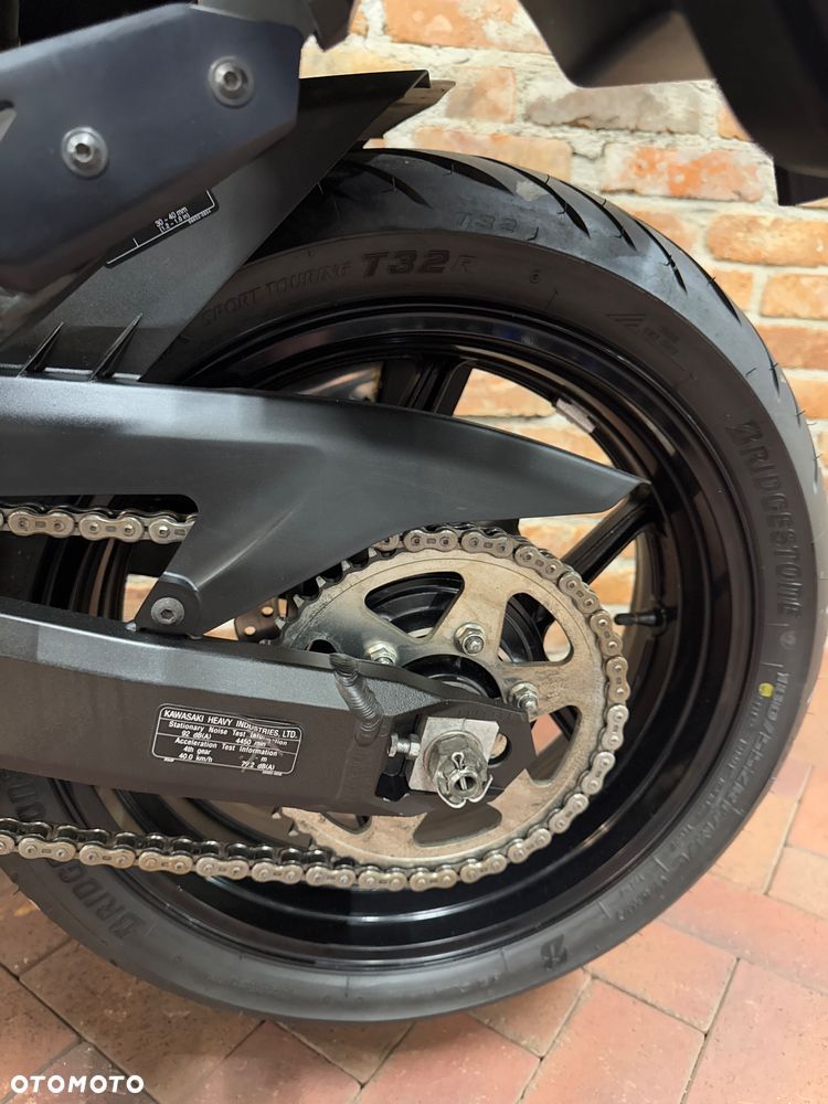 Kawasaki Versys 1000 - 17