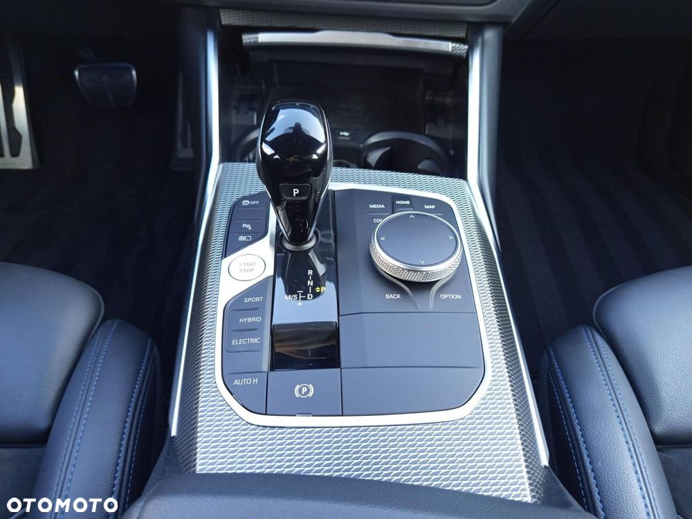 BMW Seria 3 - 18