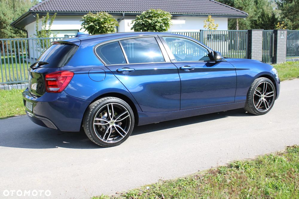 BMW Seria 1 120d Sport Line - 8