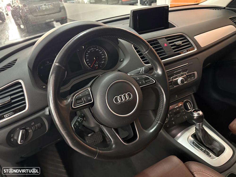 Audi Q3 2.0 TDI S tronic - 11