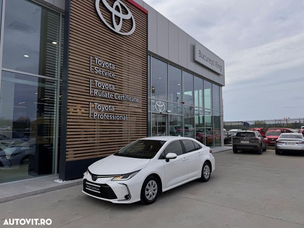 Toyota Corolla 1.8 HSD Business - 2