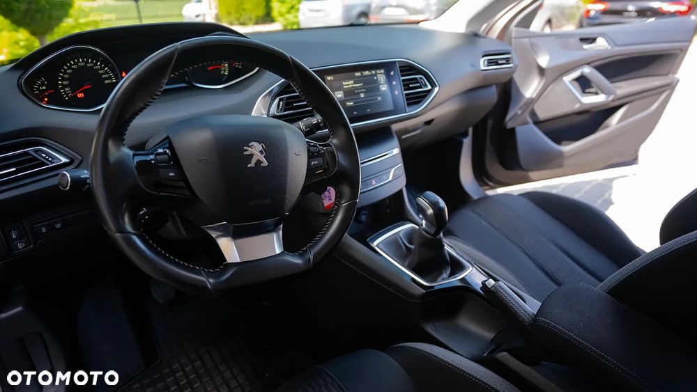 Peugeot 308 PureTech 110 Stop & Start Style - 33