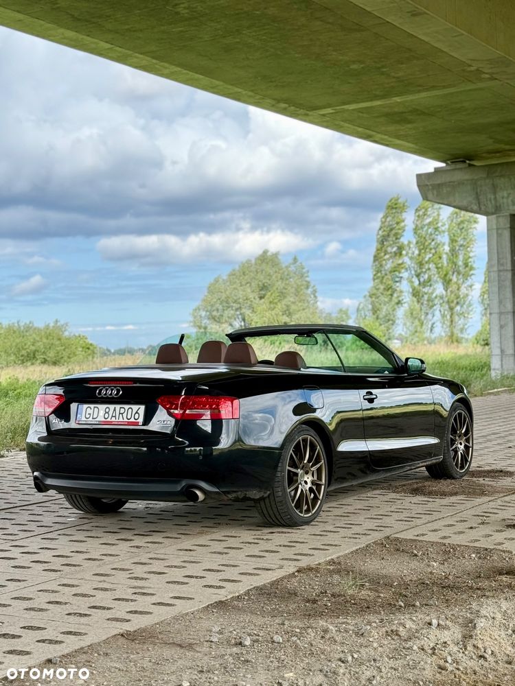 Audi A5 Cabrio 2.0 TFSI quattro S tronic - 9