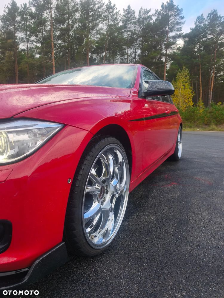 BMW Seria 3 - 22