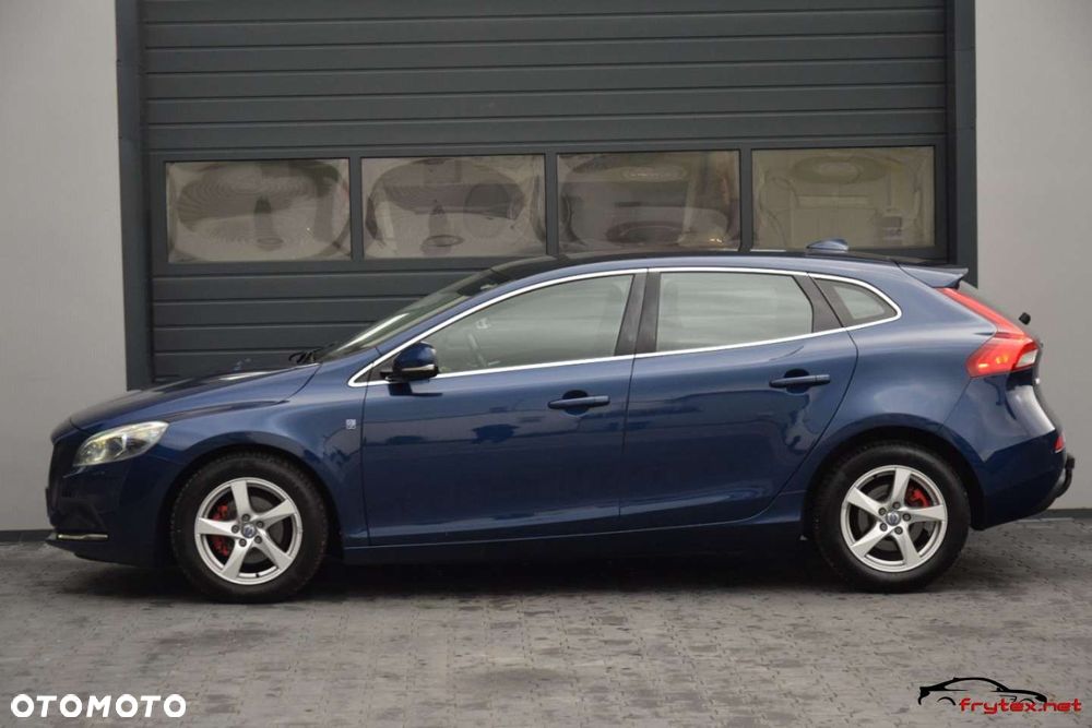 Volvo V40 - 8