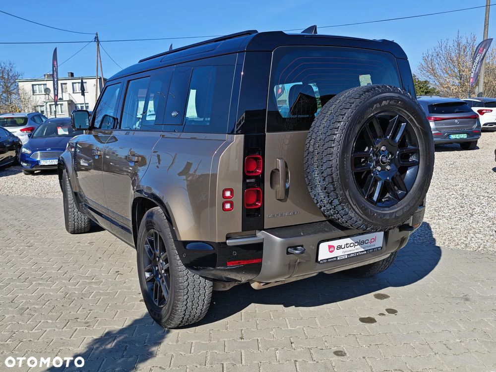 Land Rover Defender 110 D200 X-Dynamic HSE - 6