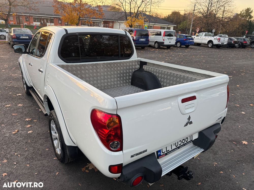 Mitsubishi L200 Pick Up 4x4 Autm. Intense Double Cab - 20