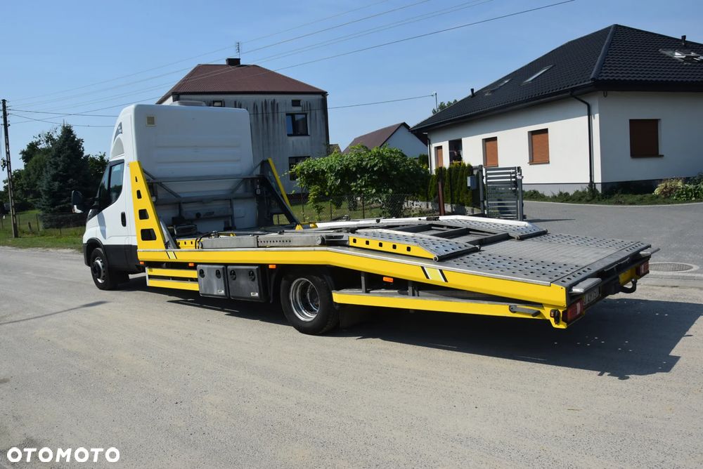 Iveco DAILY 70C - 12