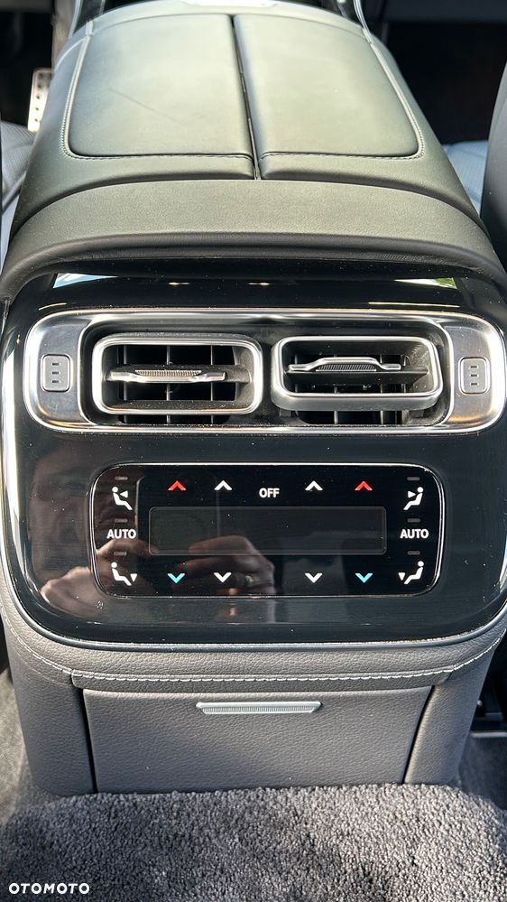 Mercedes-Benz Klasa S 500 4Matic L 9G-TRONIC - 36