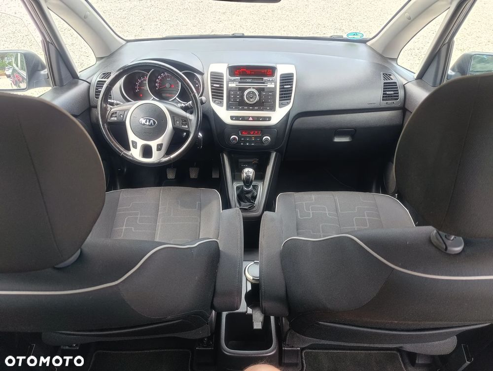 Kia Venga 1.6 CRDi 128 Dream Team Edition - 18