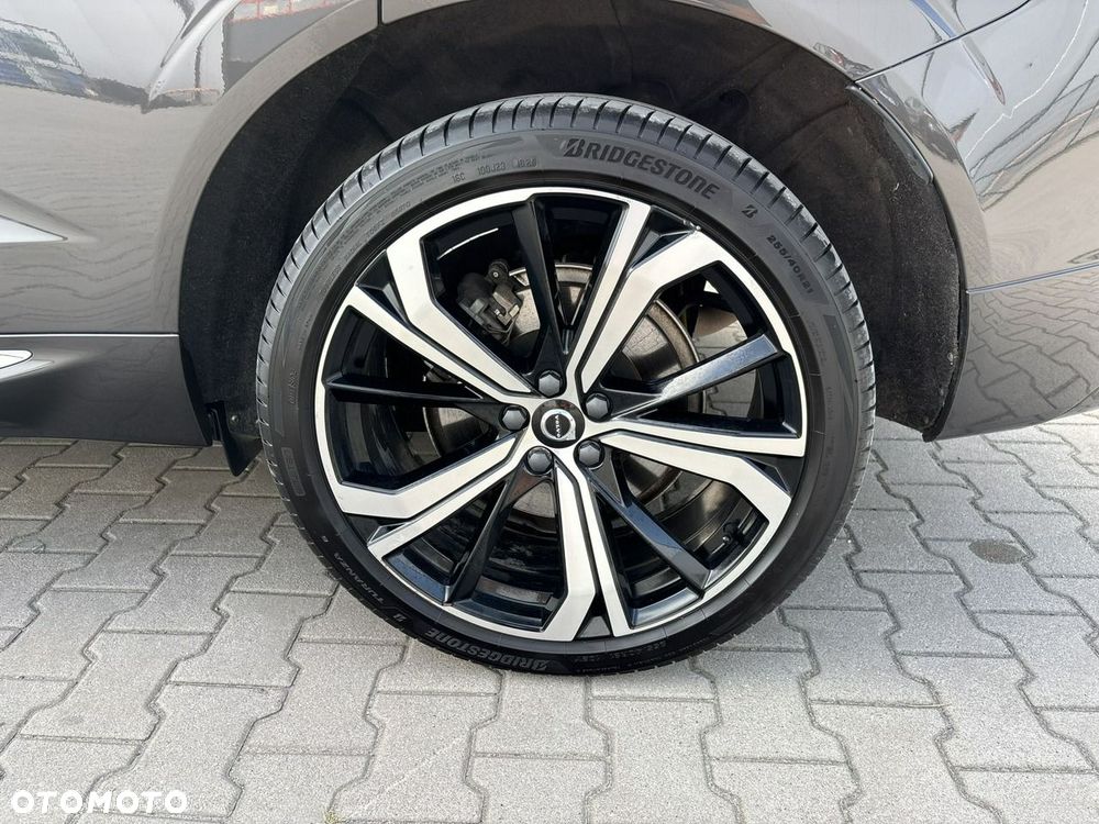 Volvo XC 60 T8 Plug-In Hybrid AWD Ultimate Bright - 23