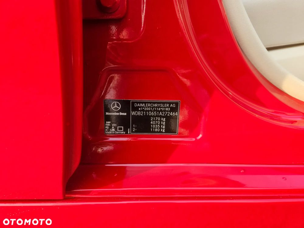 Mercedes-Benz Klasa E 320 Classic - 23