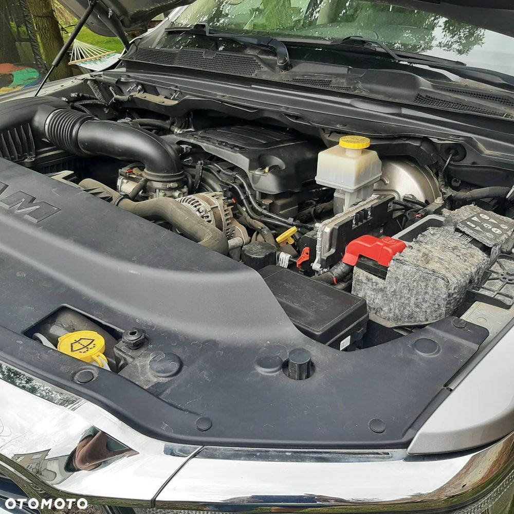 RAM 1500 Crew Cab Shortbed Bighorn - 15