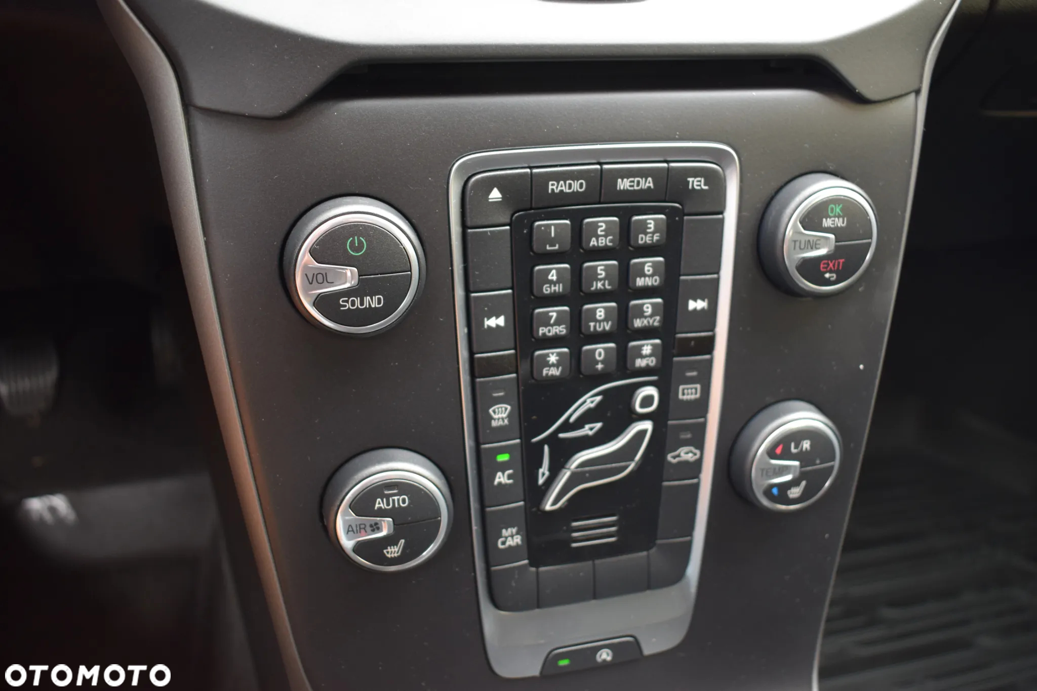 Volvo V40 D2 Drive-E Inscription - 8