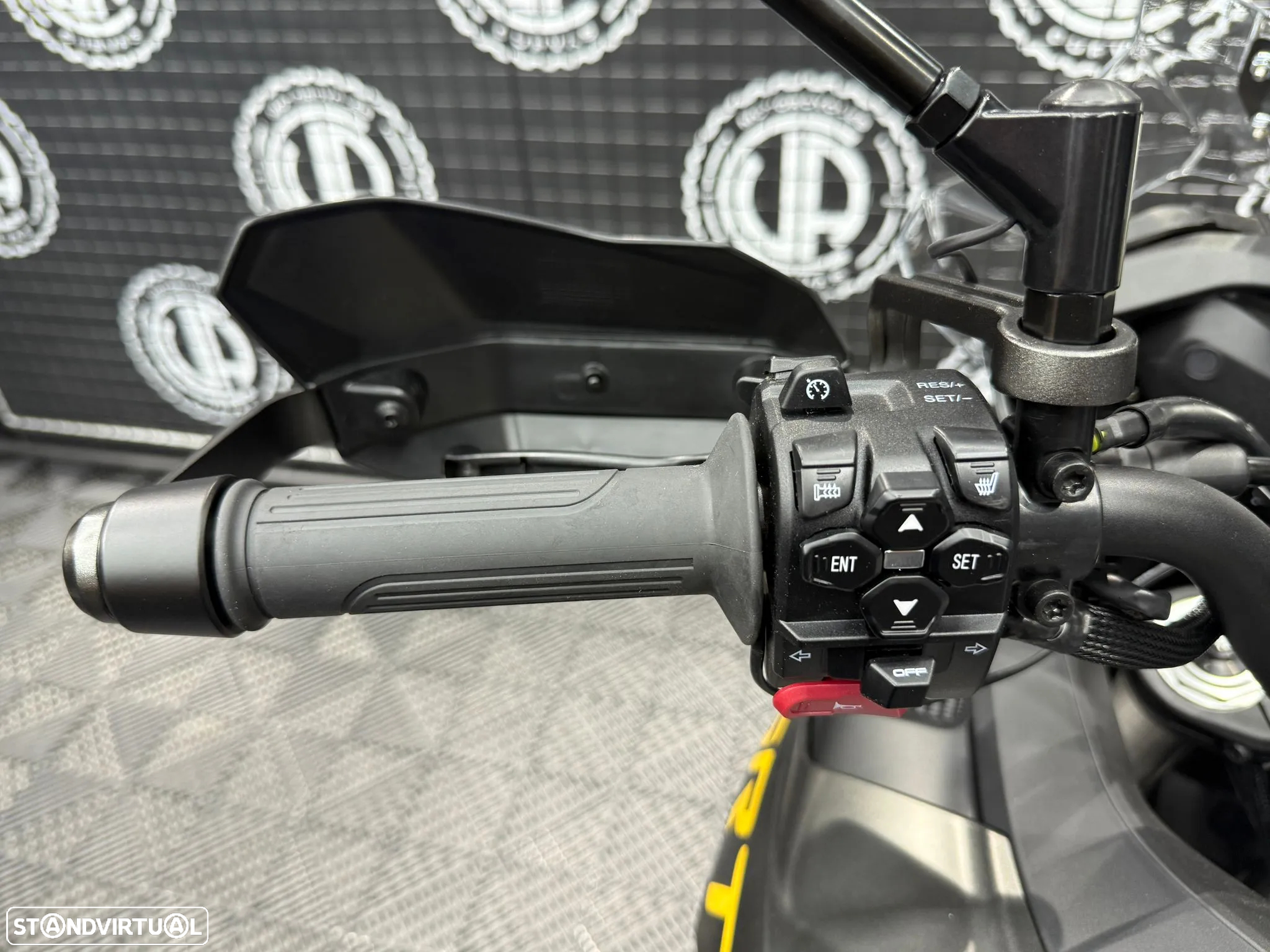QJ Motor SRT 900SX - 8