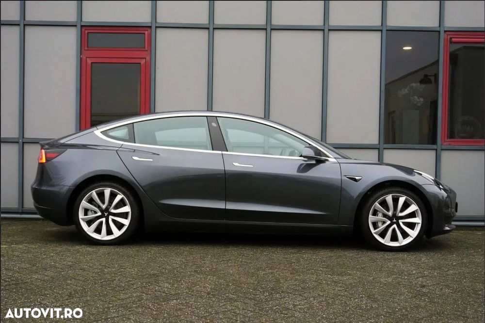 Tesla Model 3 AWD Dual Motor - 6