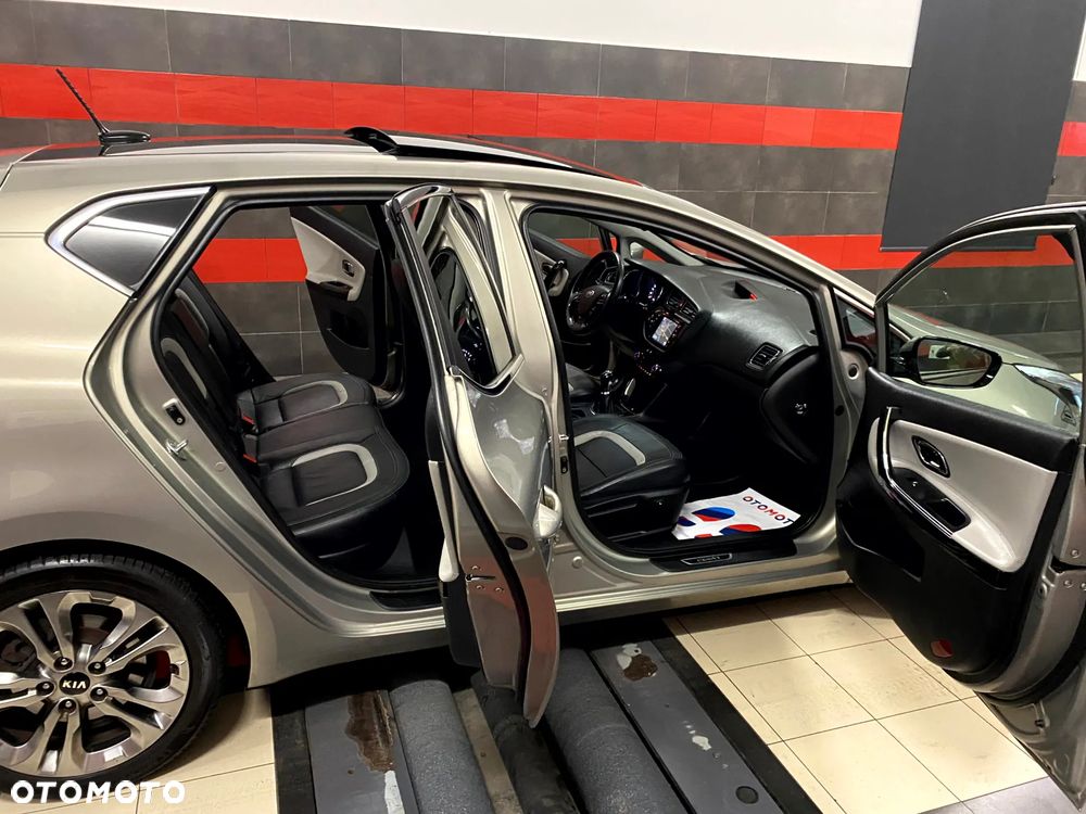 Kia Ceed 1.6 GDI ISG Vision - 20