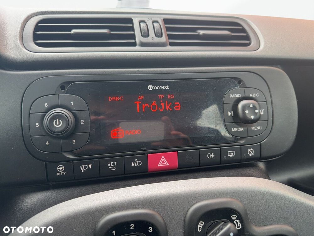 Fiat Panda 1.0 Hybrid City Life - 19