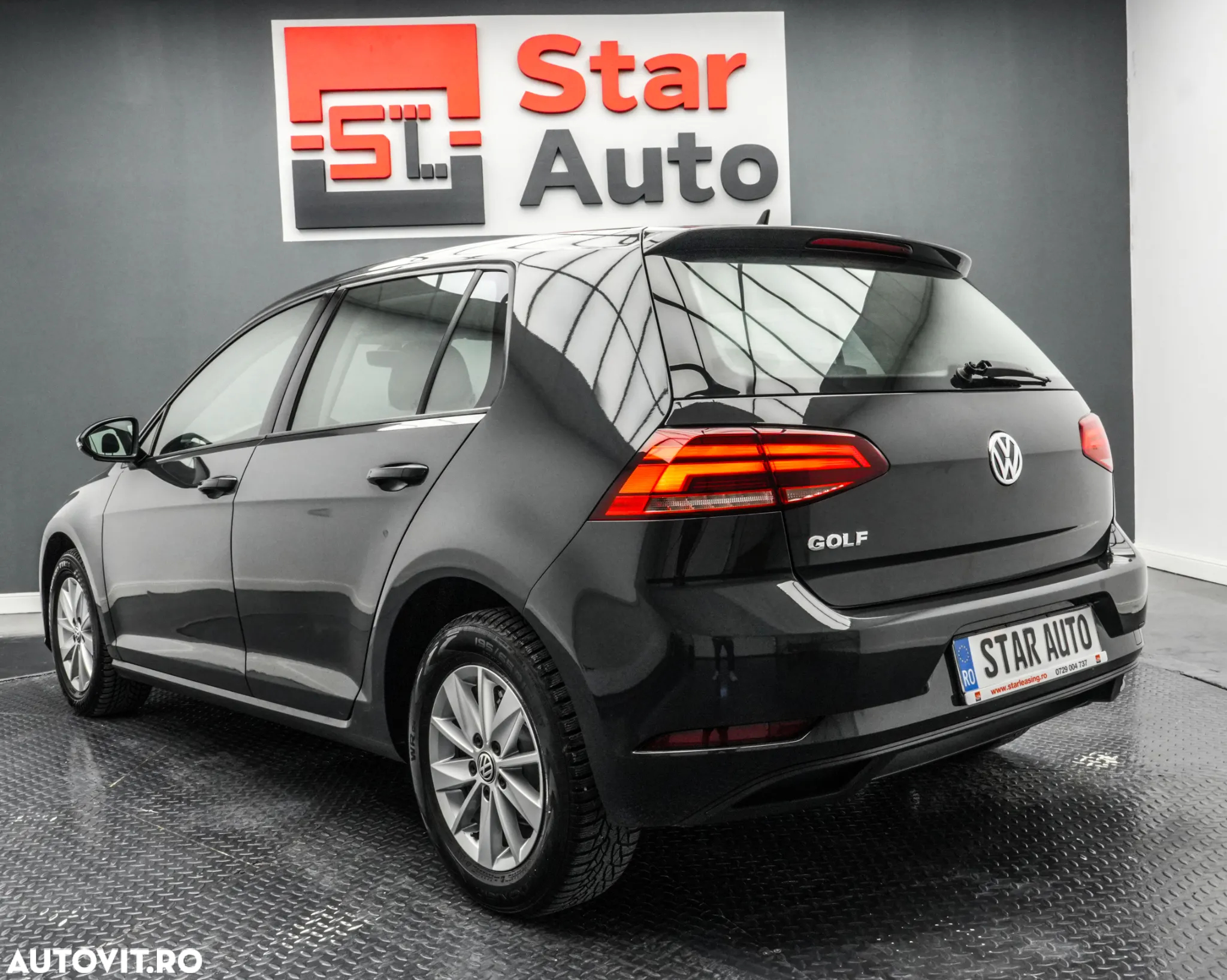 Volkswagen Golf 1.6 TDI Trendline - 4