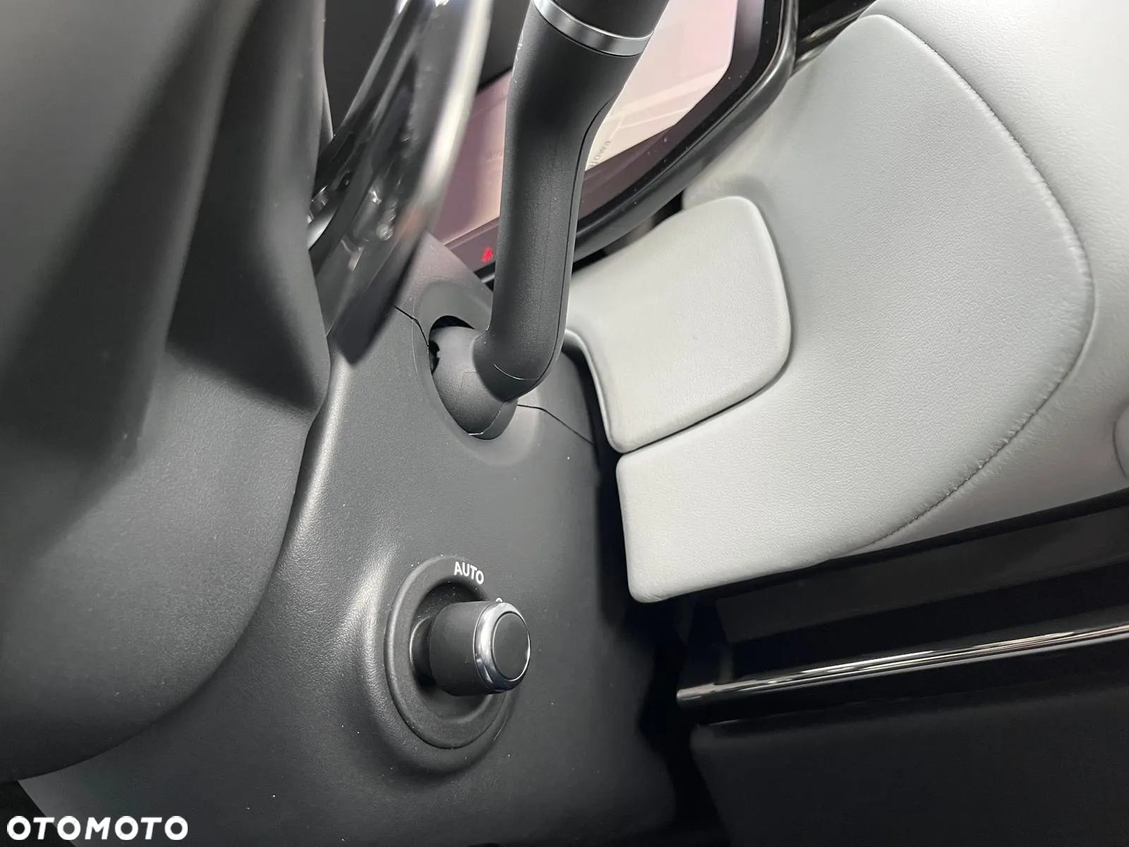 Land Rover Range Rover Sport - 16