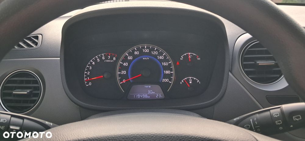 Hyundai i10 1.0 BlueDrive Comfort - 33