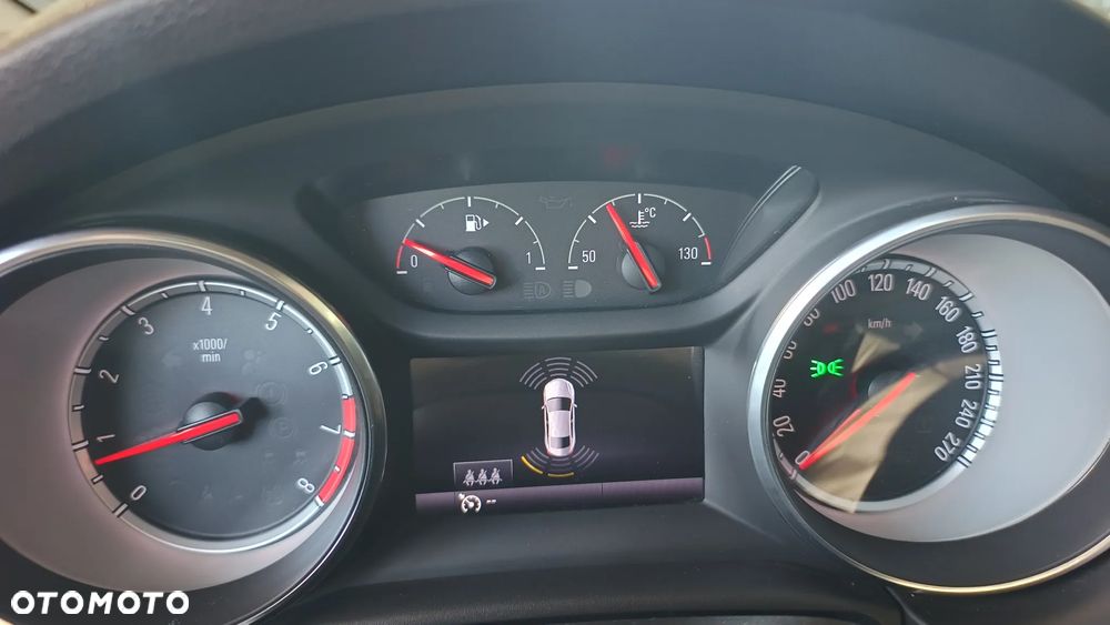 Opel Astra 1.4 T Elite - 25