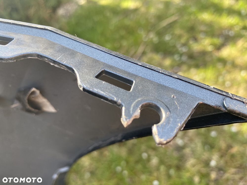 SKODA KAMIQ zderzak przedni przód metal grau - 8