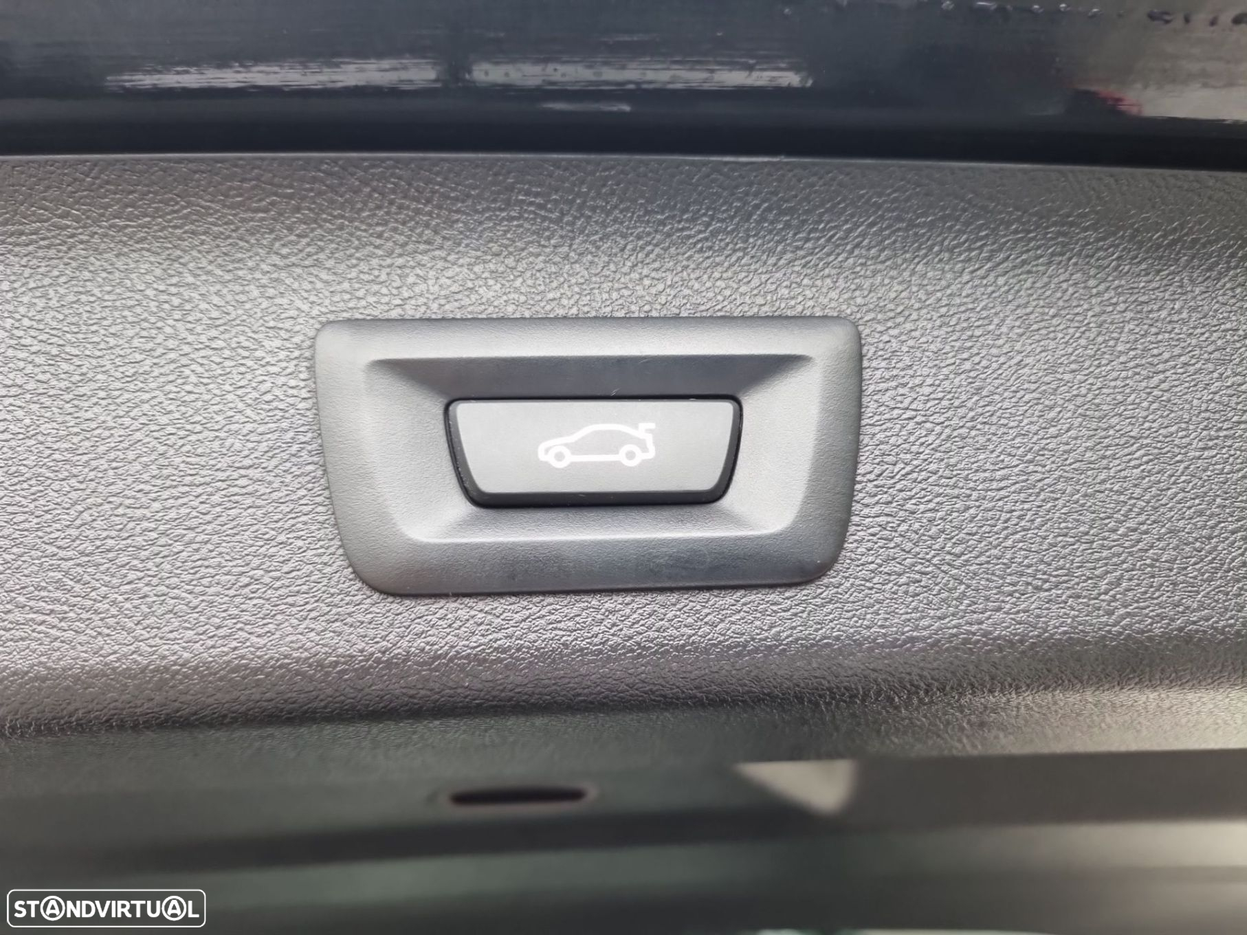 BMW 520 d Pack Desportivo M Auto - 34