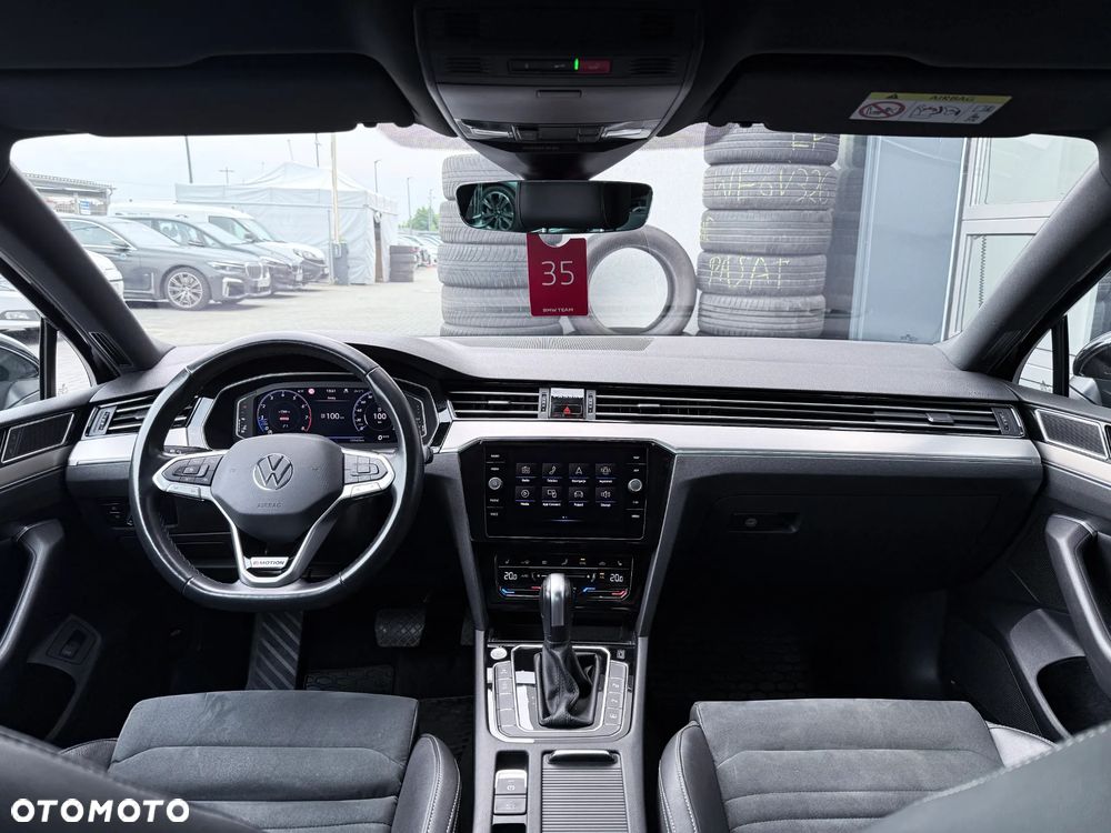 Volkswagen Passat 2.0 TSI 4Mot Elegance DSG - 22
