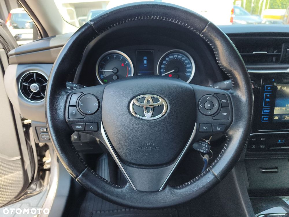 Toyota Corolla 1.6 Premium EU6 - 21