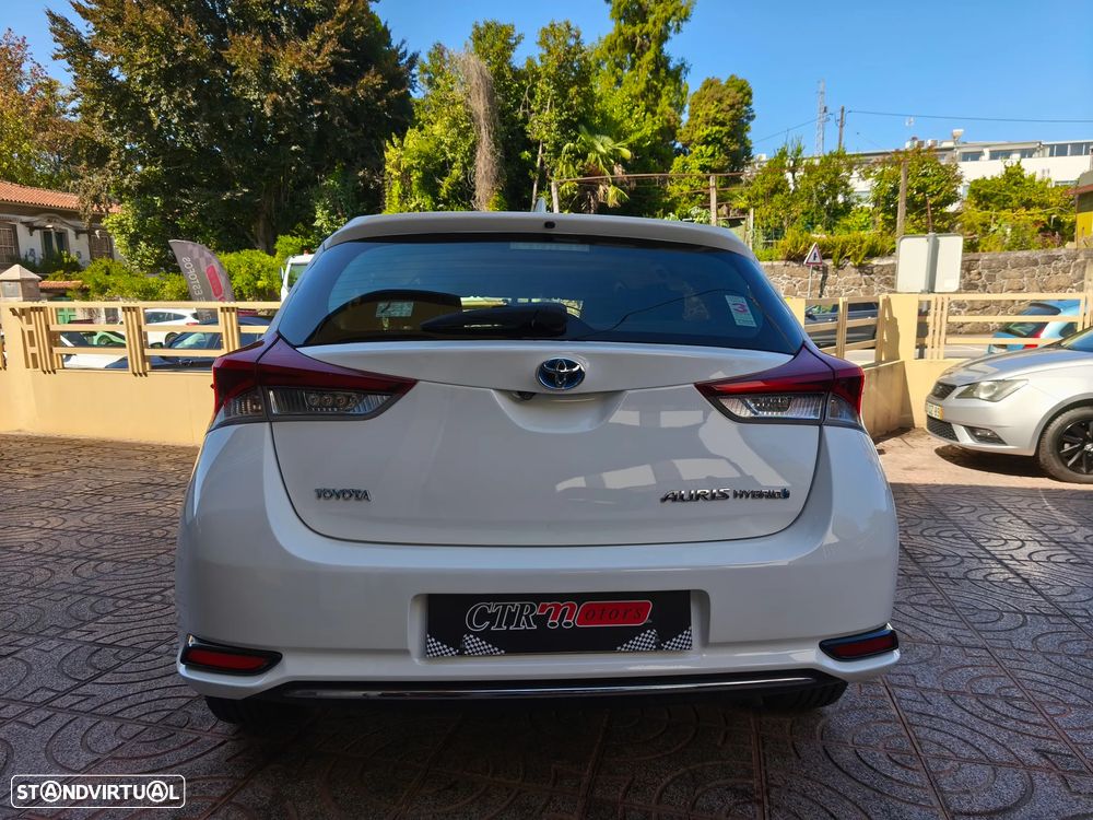 Toyota Auris 1.8 HSD Comfort+J17 - 10