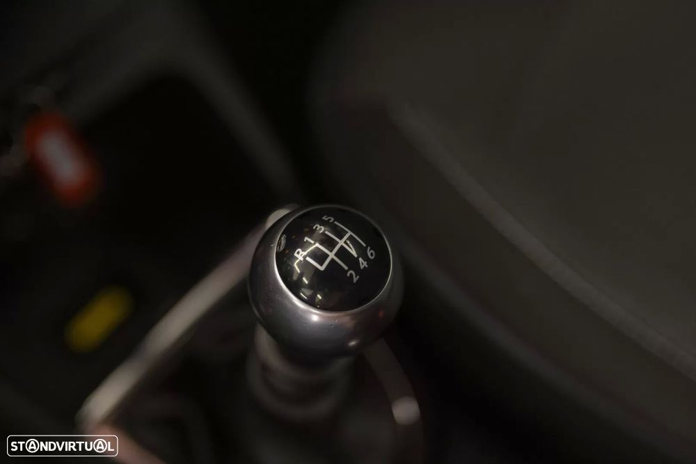 Renault Captur 1.5 dCi Exclusive - 16