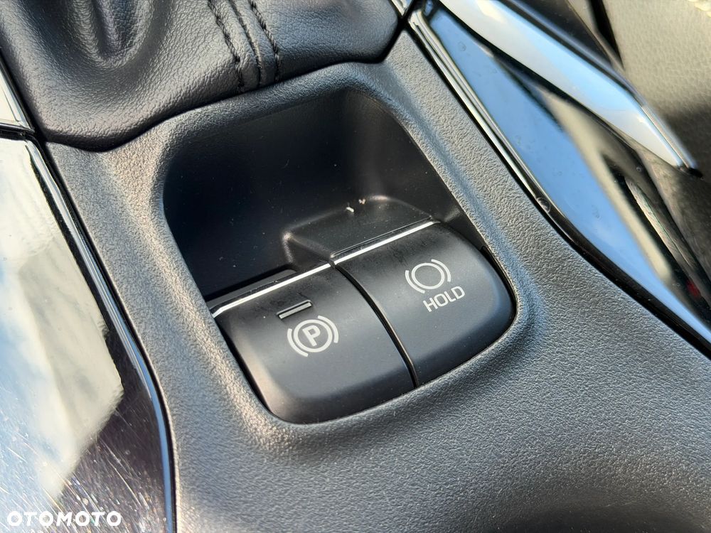 Toyota Corolla 1.8 Hybrid GPF Executive - 20