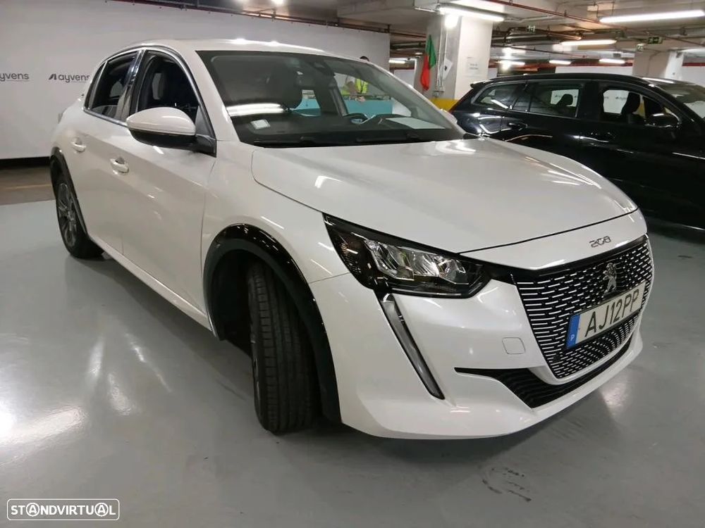 Peugeot e-208 50 kWh Allure - 4